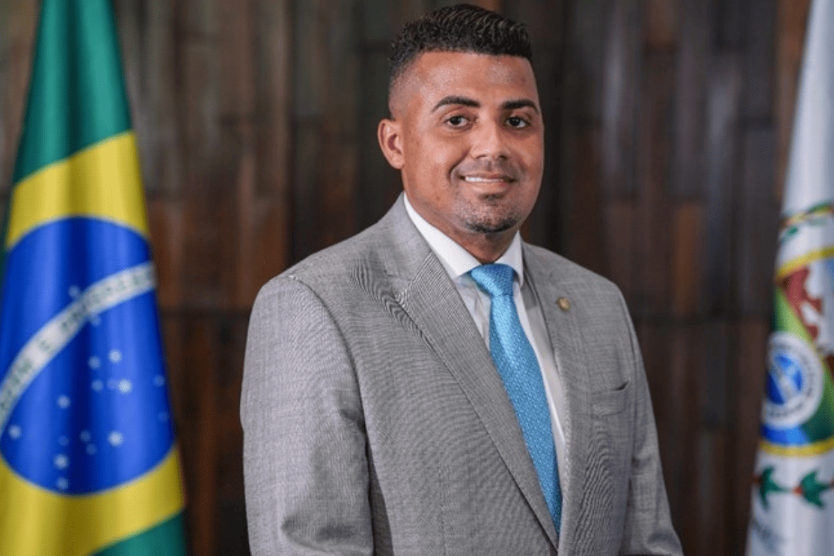 quem-e-o-deputado-th-joias,-alvo-da-pf-por-trafico-que-tinha-suas-joias-usadas-por-famosos