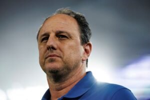 rogerio-ceni-classifica-eliminacao-do-bahia-como-inexplicavel