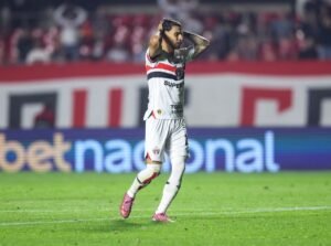 com-derrota-para-o-ceara,-sao-paulo-atinge-marca-negativa;-confira