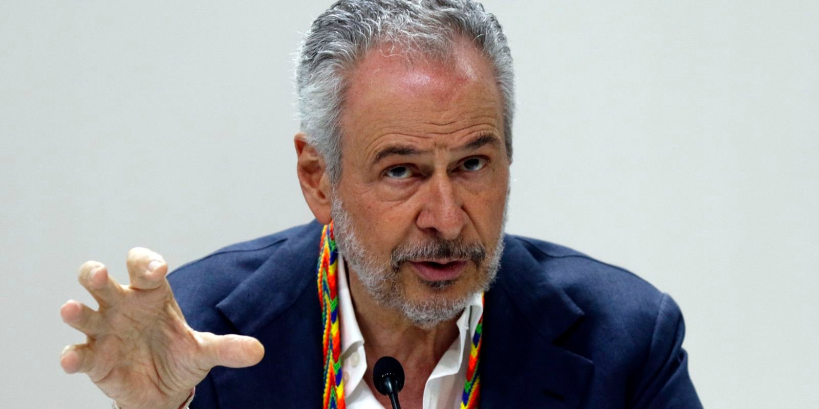 presidente-da-cop30-preve-prolongamento-das-negociacoes-apos-incendio