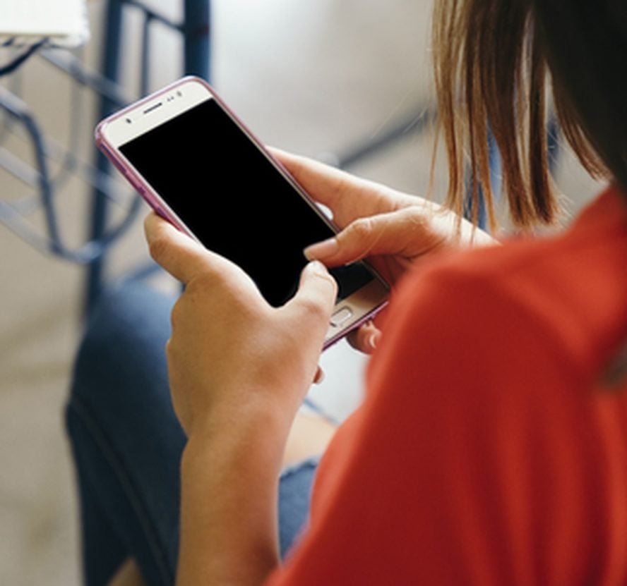 homem-envia-600-mensagens-em-um-dia-para-a-ex-mulher-e-e-condenado