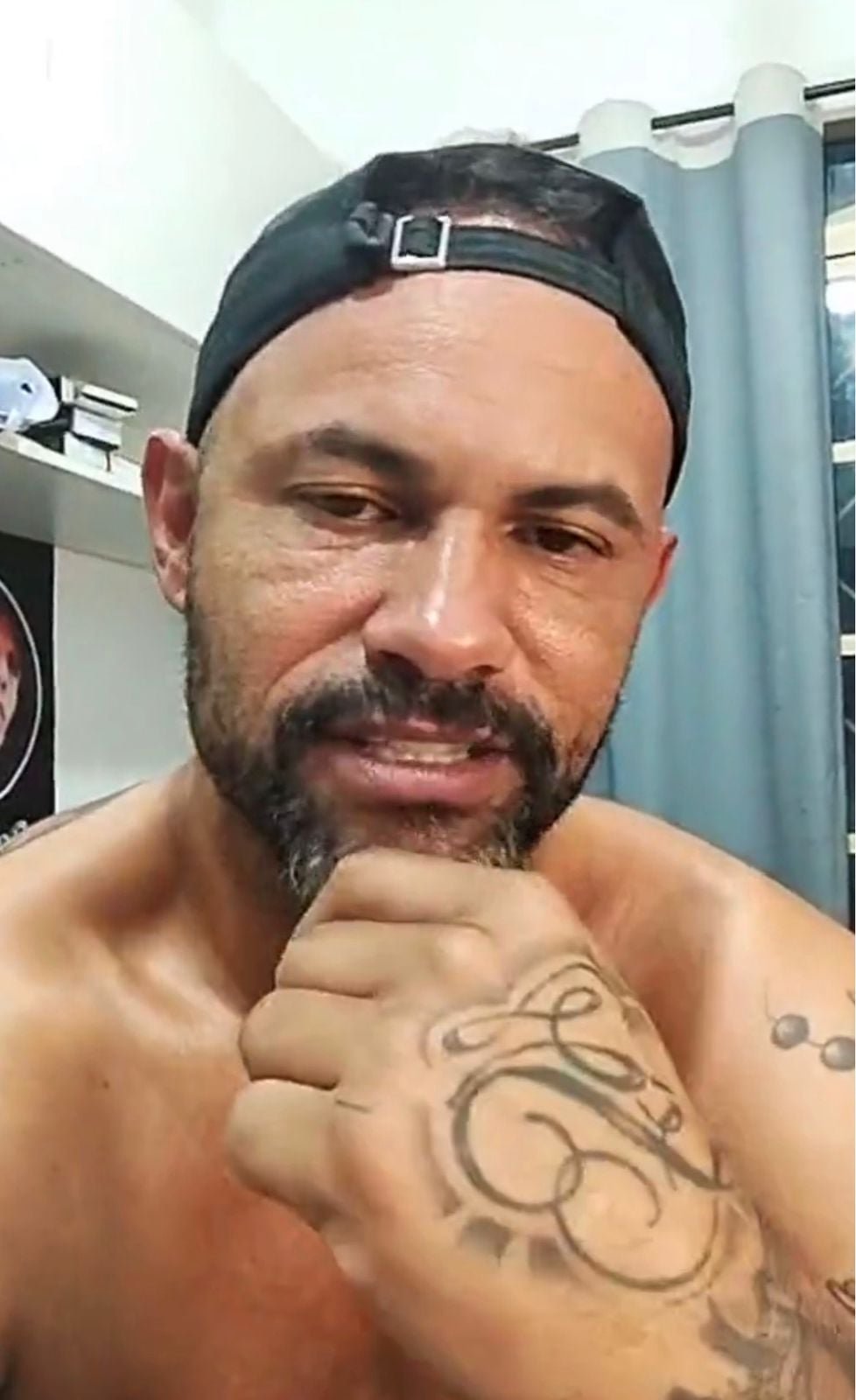 Bruno diz que saída de patrocinadores do Vasco-AC não foi por sua presença e critica notícias sobre crise após prisão de jogadores.