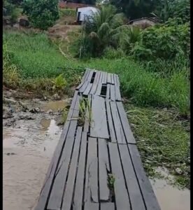 Morador denuncia situação precária de Beco e cobra melhorias