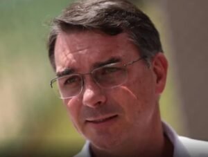 PT recorre ao TSE contra Flávio Bolsonaro por suposta propaganda eleitoral antecipada