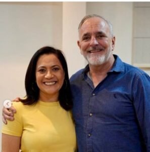 Luís Tchê entrega relatório de gestão da agricultura à vice-governadora