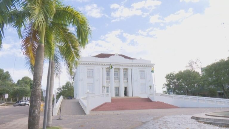 Previsão indica calor, umidade elevada e baixa probabilidade de temporais na maior parte da região.