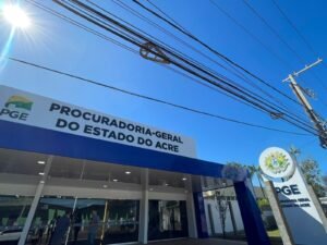 O cargo é destinado a candidatos com nível superior completo em Direito