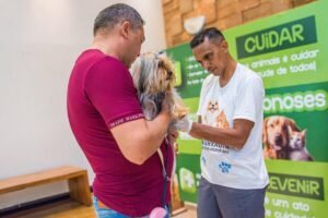 Prefeitura realiza vacinação antirrábica neste fim de semana em alusão ao Dia Nacional dos Animais