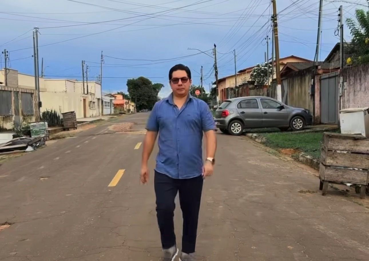 Vereador lança série “Raio-X da Cidade” para expor situação das ruas em Sena Madureira