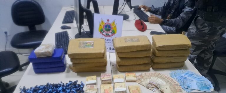 Mais de 16 quilos de drogas são apreendidos durante operação em bairro de Rio Branco