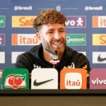 Léo Pereira elogia França e fala sobre Mbappé