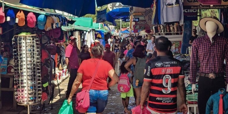 Comércio de Rio Branco perdeu 892 empregos formais em janeiro
