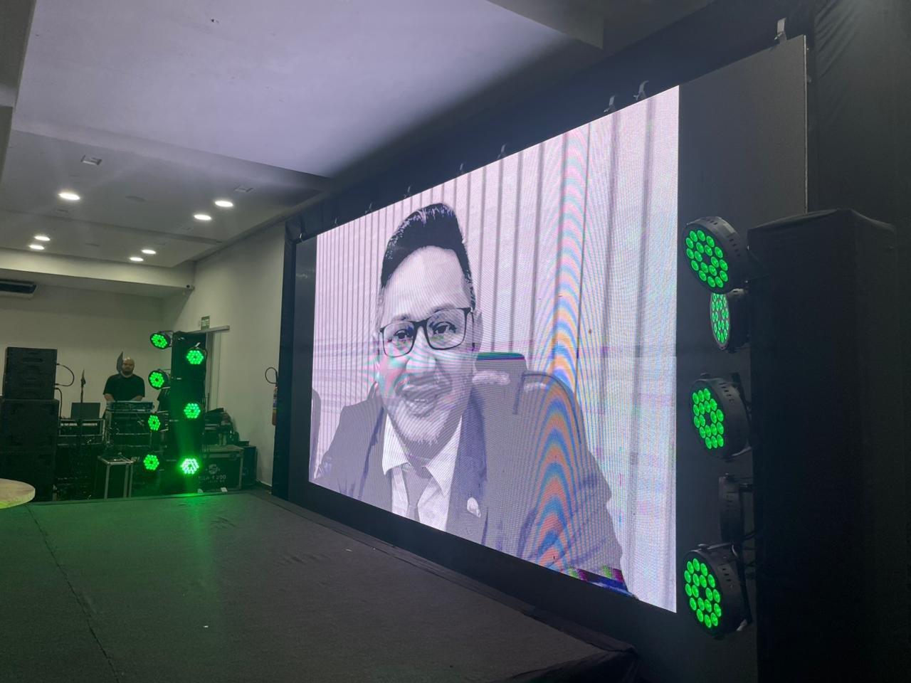 Vereadores fazem um minuto de silêncio em homenagem a Francisco Maia