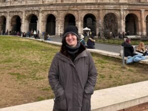 Vitória desenvolve parte da sua tese na cidade de Ancona, na Itália