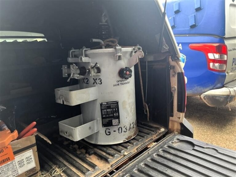 PRF recupera transformador furtado e prende dupla em flagrante