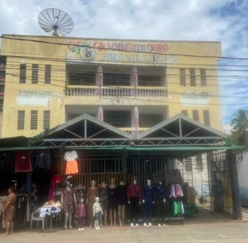 Antigo colégio em Rio Branco é leiloado por R$ 17 milhões