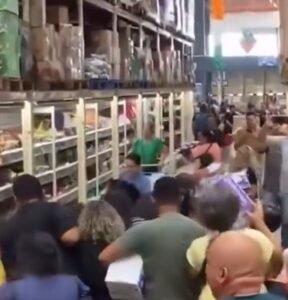 Parecia Black Friday! Promoção de panelas causa ‘tumulto’ em mercado no Acre