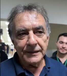 A pedido de Mailza, secretário visita PS de Rio Branco e ouve pacientes