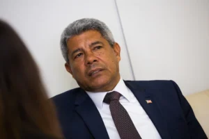 Governador da Bahia se pronuncia sobre desabamento que deixou mortos em Salvador