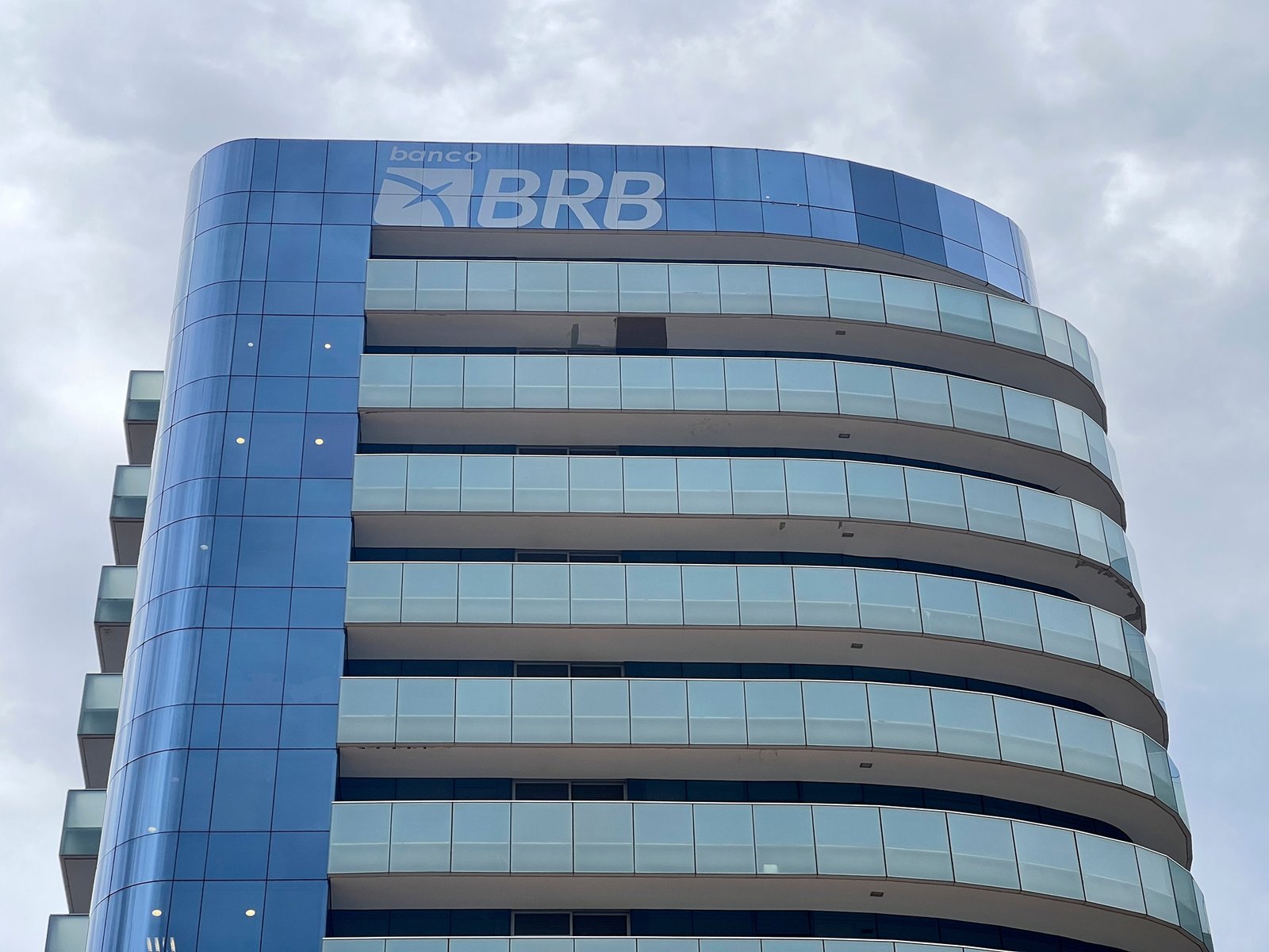 PF conclui que BRB participou de fraude com Banco Master e não foi vítima