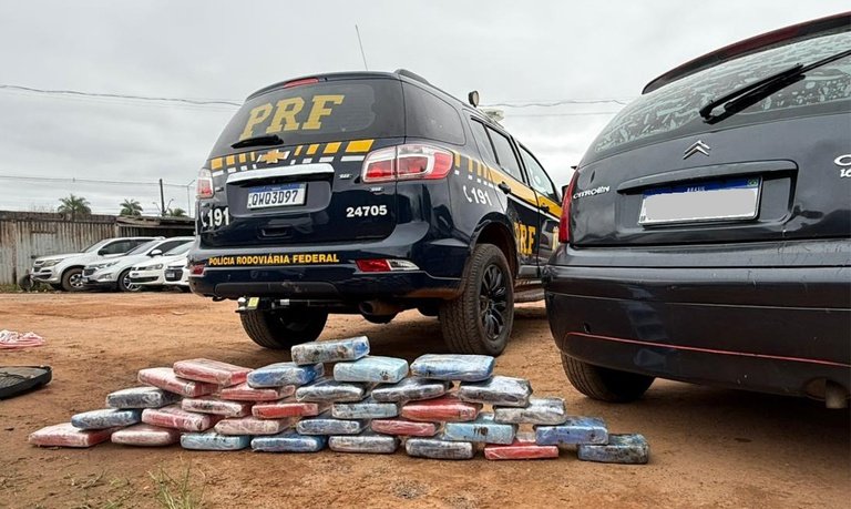 PRF apreende 34 kg de ‘skunk’ escondidos em portas de carro na BR-364