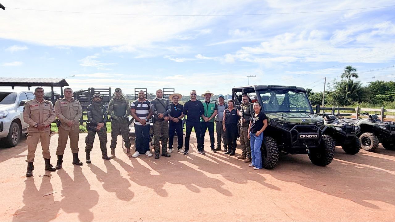 Equipe do TCE enfrenta lama para levar serviços à Reserva Chico Mendes
