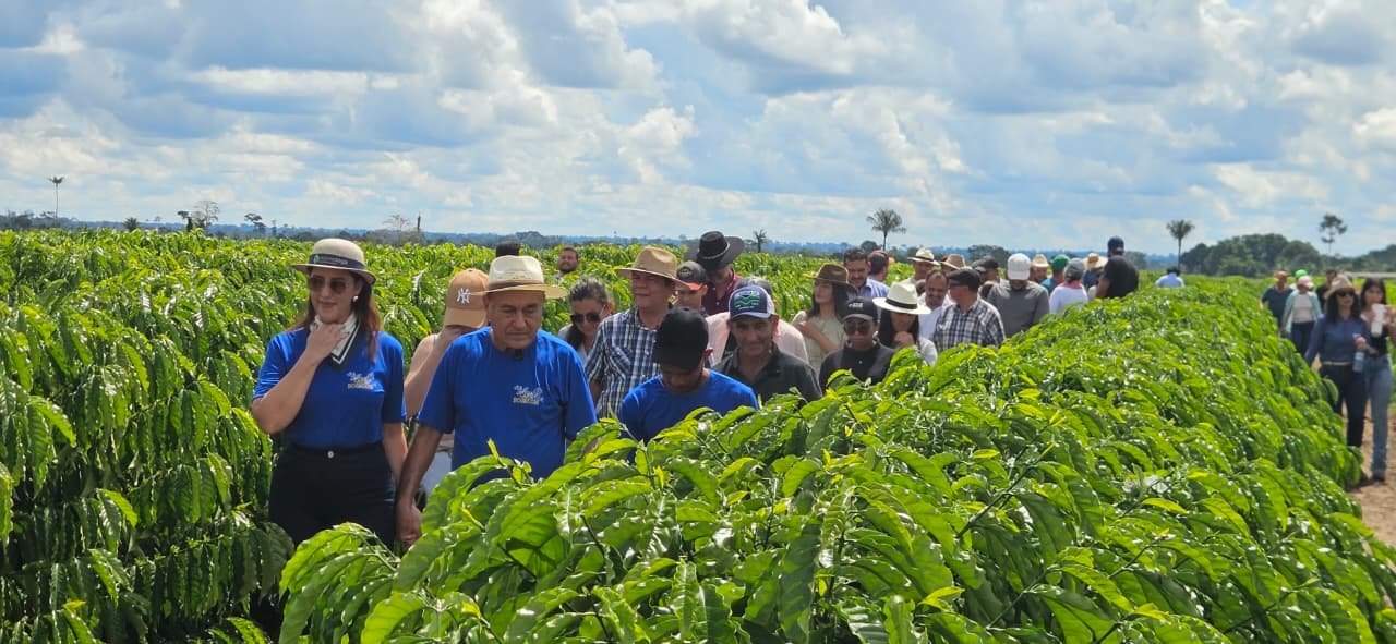 Bocalom reúne produtores e aposta no café para transformar economia do Acre
