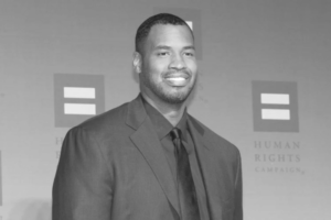 Jason Collins, primeiro jogador assumidamente gay da NBA, morre aos 47 anos