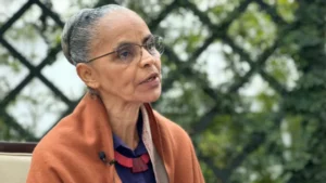 Marina diz que medida dos EUA pode atingir aliados de Flávio