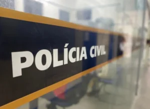 Polícia investiga morte de mulher após cirurgia plástica