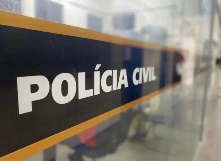 Polícia investiga morte de mulher após cirurgia plástica