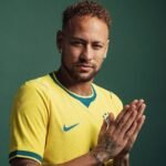 Neymar foi o jogador mais criticado após eliminação do Brasil, diz estudo