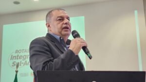 Justiça Eleitoral anula três filiações partidárias simultâneas de ex-secretário do Acre