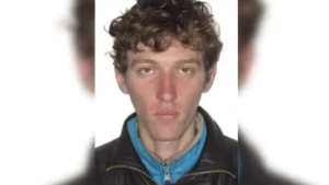 Investigado retirou câmera de jovem após queda fatal de ponte, diz polícia