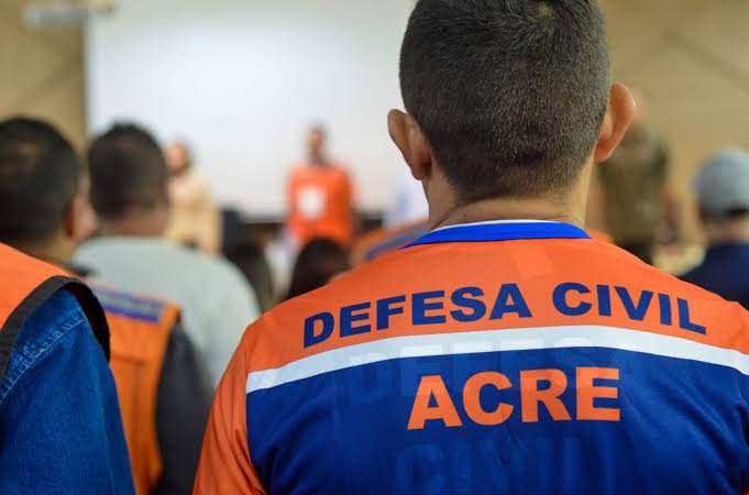 Defesa Civil abre processo para compra de novos uniformes e equipamentos