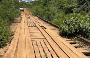Com Operação Verão 2026, Deracre vistoria construção de ponte no Ramal Tupá