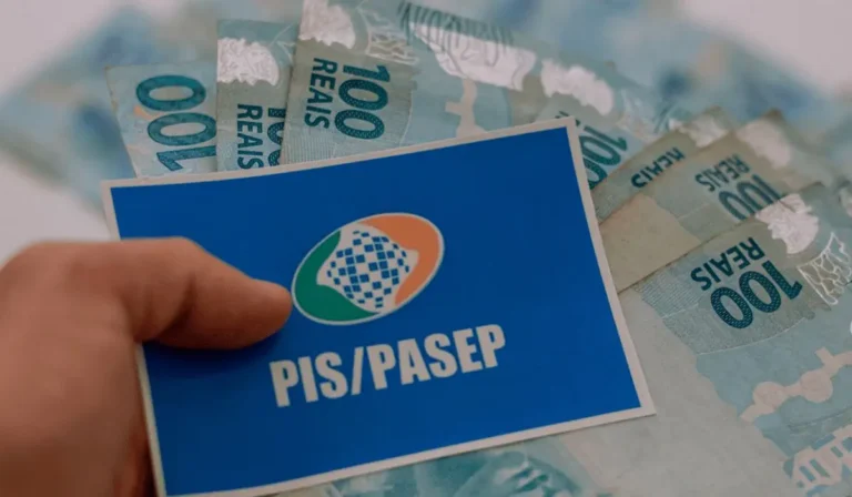 Abono salarial pode pagar até R$ 1.621 em 2026; veja quem recebe