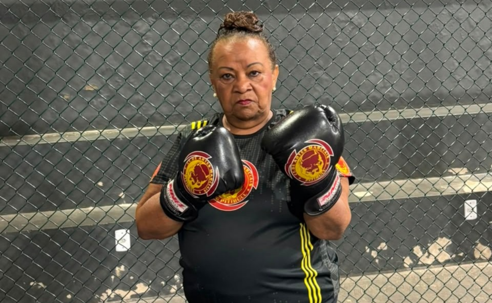 Aos 69 anos, acreana desafia a idade e encontra no boxe uma nova paixão