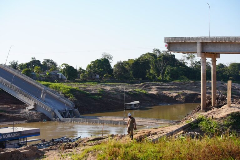 Governo quer obrigar empresa a reconstruir ponte de Sena sem custo público