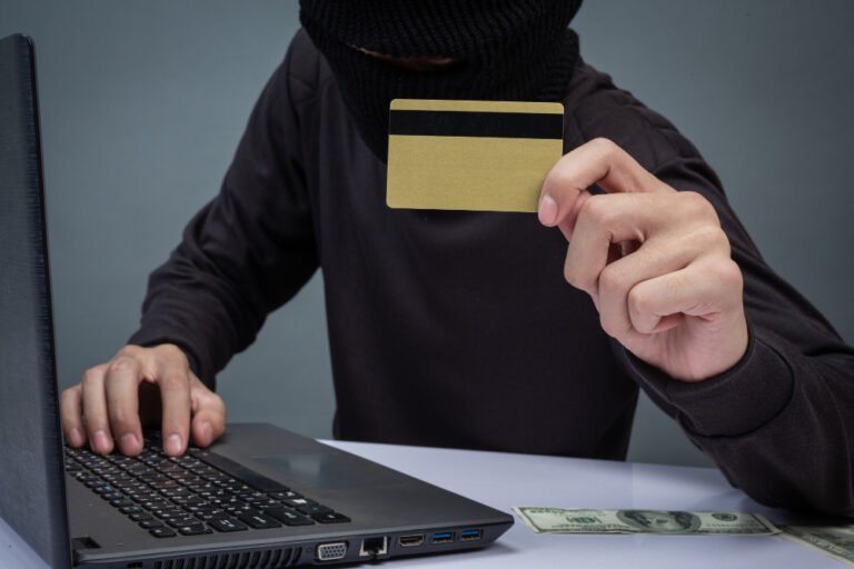 Operação contra fraude de R$ 5 milhões cumpre mandados em cinco estados