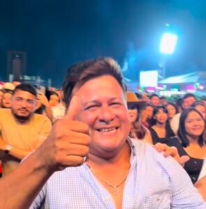 ‘Leonardo da Shopee’ rouba a cena na Expoacre Juruá 2026; ASSISTA