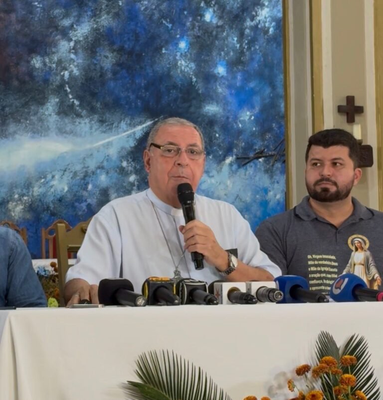“Estresse”: revela Dom Joaquín sobre causa de doença que o levou à renúncia
