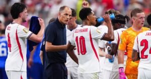 Tuchel pede que crianças faltem à aula para ver Inglaterra; governo rebate