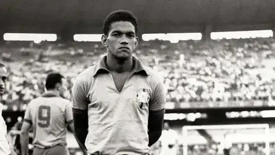 Obituário de Garrincha é publicado pelo NY Times 43 anos após a sua morte