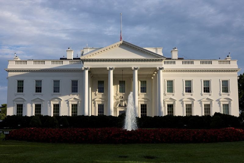 Ex-presidentes projetam o futuro dos EUA no aniversário de 250 anos do país