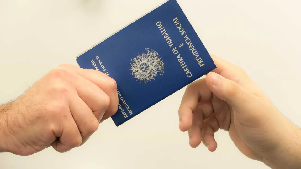 Quinto dia útil de agosto cai nesta quinta-feira (6); veja o que acontece se pagamento atrasar