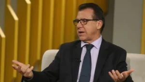 Ministro defende proibir bets no Brasil para conter adoecimento no trabalho