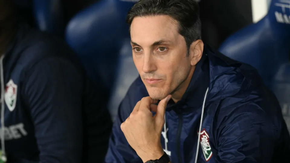 Fluminense demite Zubeldía após oito jogos sem vitória