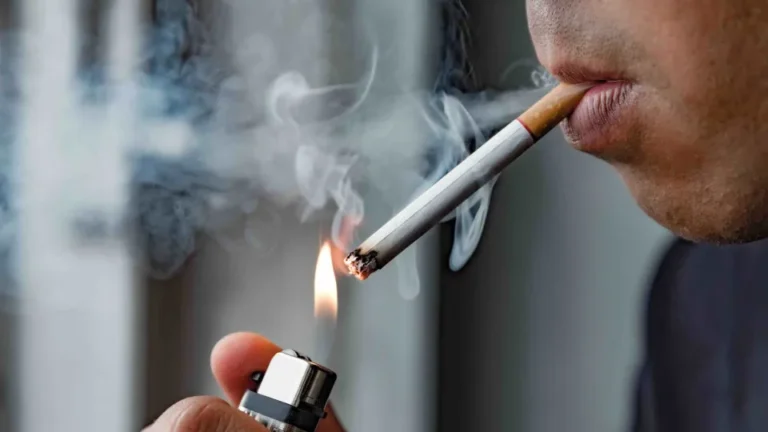 Tabagismo é maior entre jovens de 16 a 24 anos, alerta pesquisa