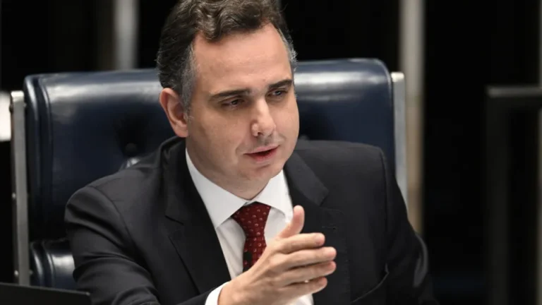 Bruno Dantas antecipa saída do TCU e abre caminho para Pacheco